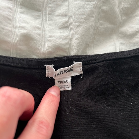 Garage black crop top size xs - Picture 2 of 2